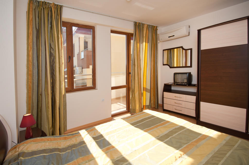Hotel Sigma Naousa Oda fotoğraf