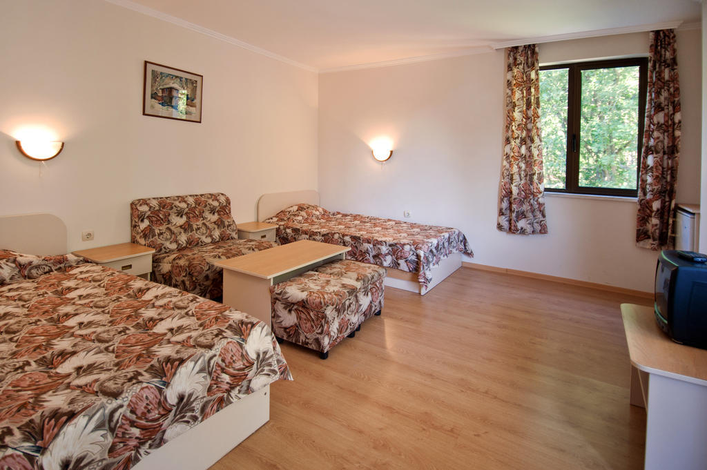Hotel Sigma Naousa Oda fotoğraf