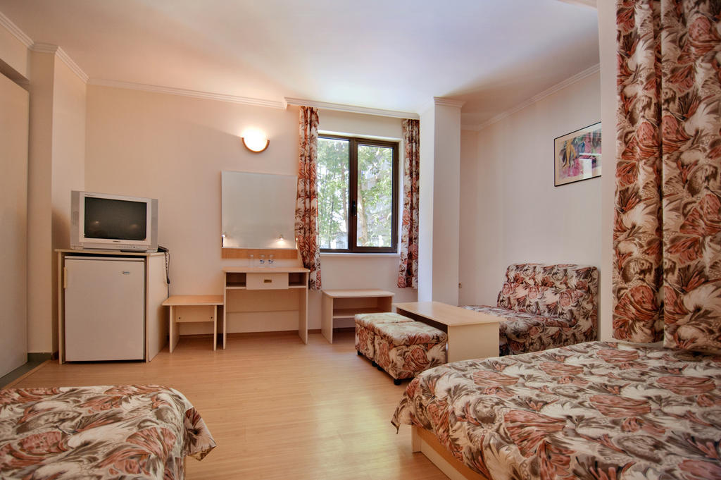 Hotel Sigma Naousa Oda fotoğraf